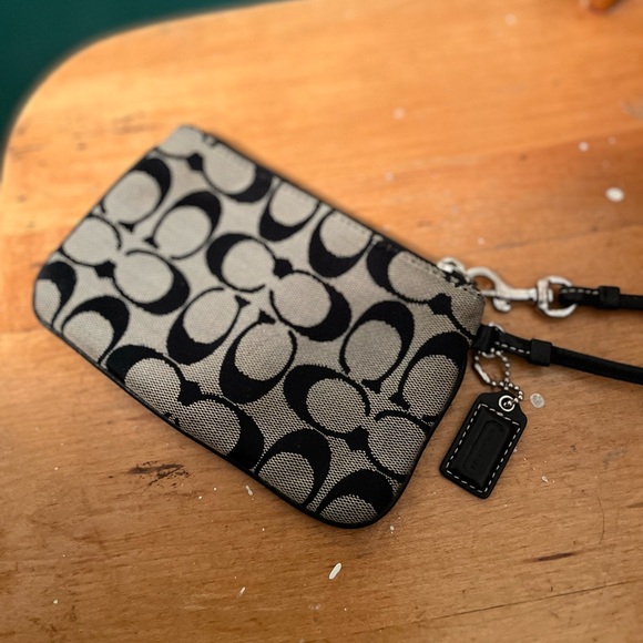 Coach Handbags - Real Coach wristlet